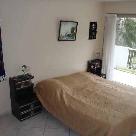 Le Vera Apartment *